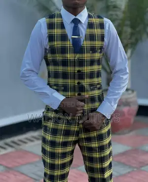 Best Quality Men Half Suits(Kizibao Suruali)