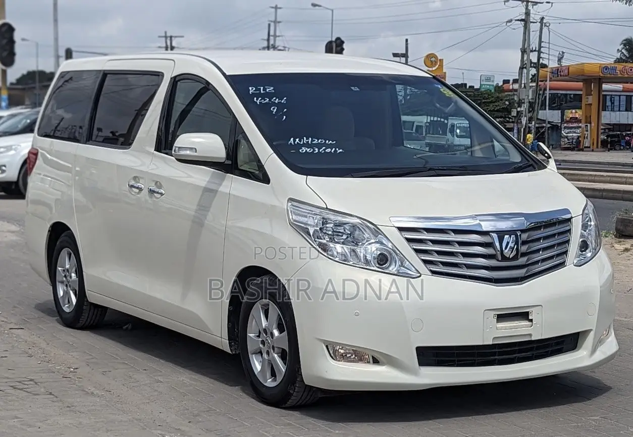 Toyota Alphard 2.4 Petrol FWD 2008 Pearl