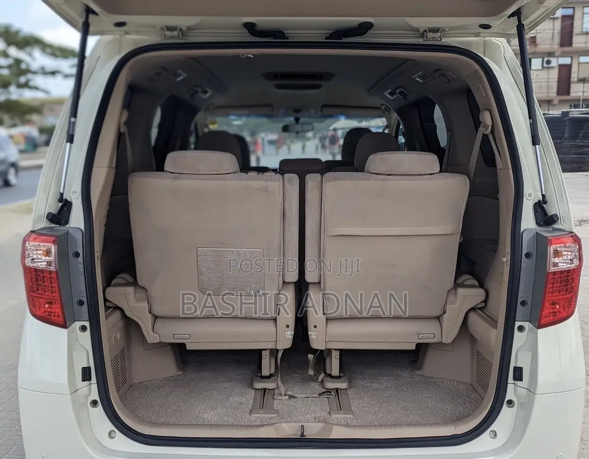 Toyota Alphard 2.4 Petrol FWD 2008 Pearl