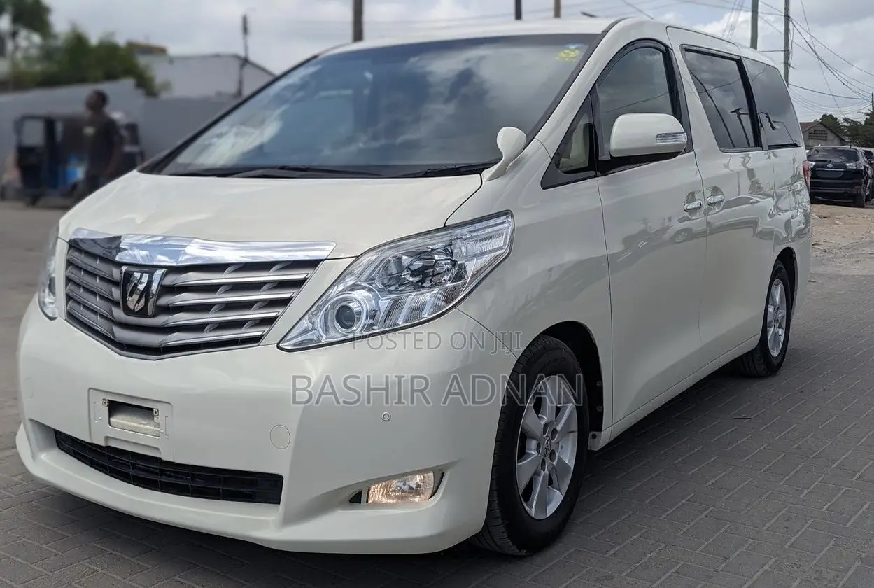 Toyota Alphard 2.4 Petrol FWD 2008 Pearl