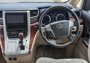 Toyota Alphard 2.4 Petrol FWD 2008 Pearl