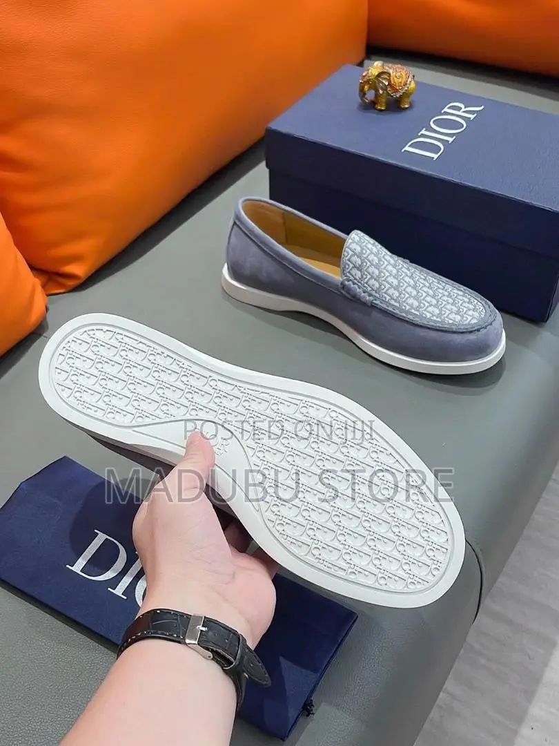Classic Men’S Loafers