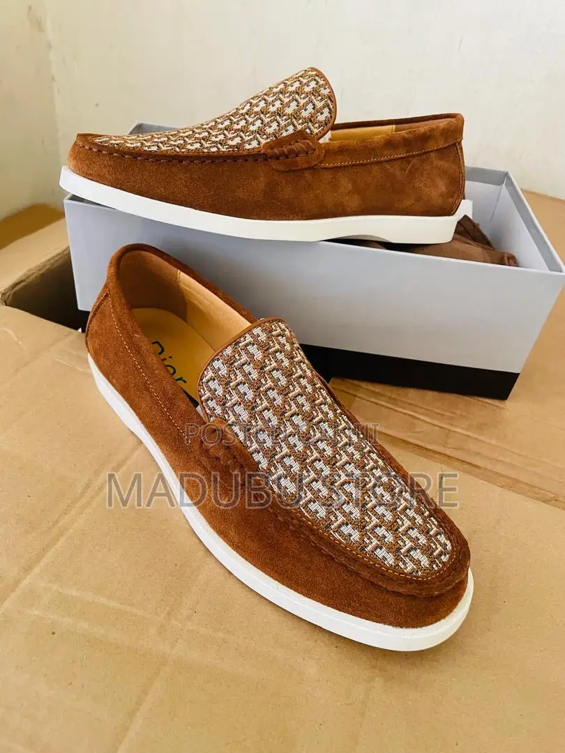 Classic Men’S Loafers