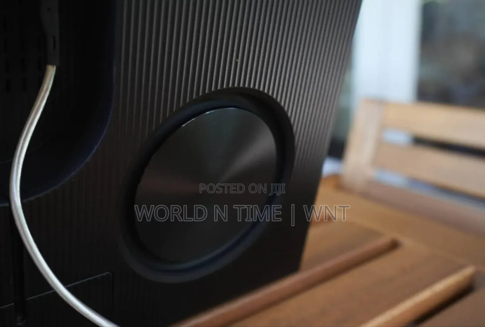 Music Frame HW-LS60D Frame Design Wireless Speaker (2024)