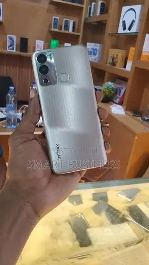 Infinix Hot 11 64 GB Silver
