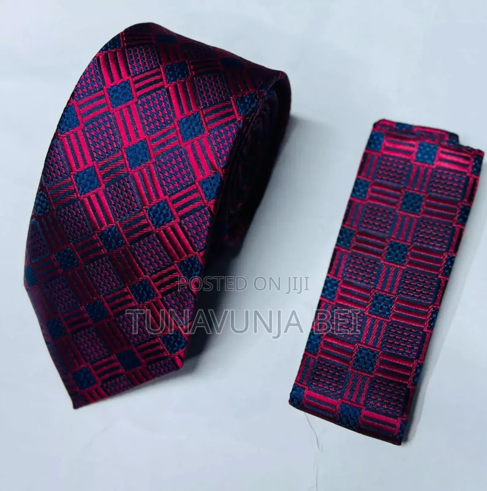Gentlemen Tie