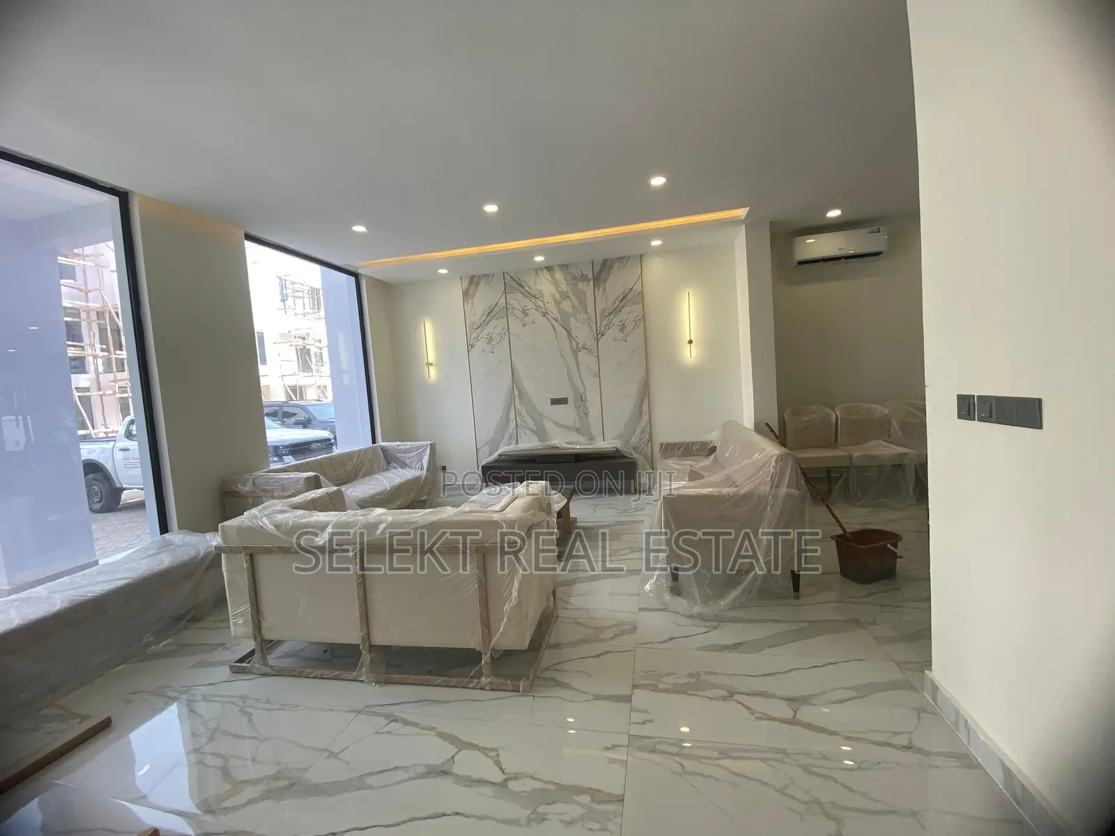 4bdrm Villa in Oysterbay, Kinondoni for rent