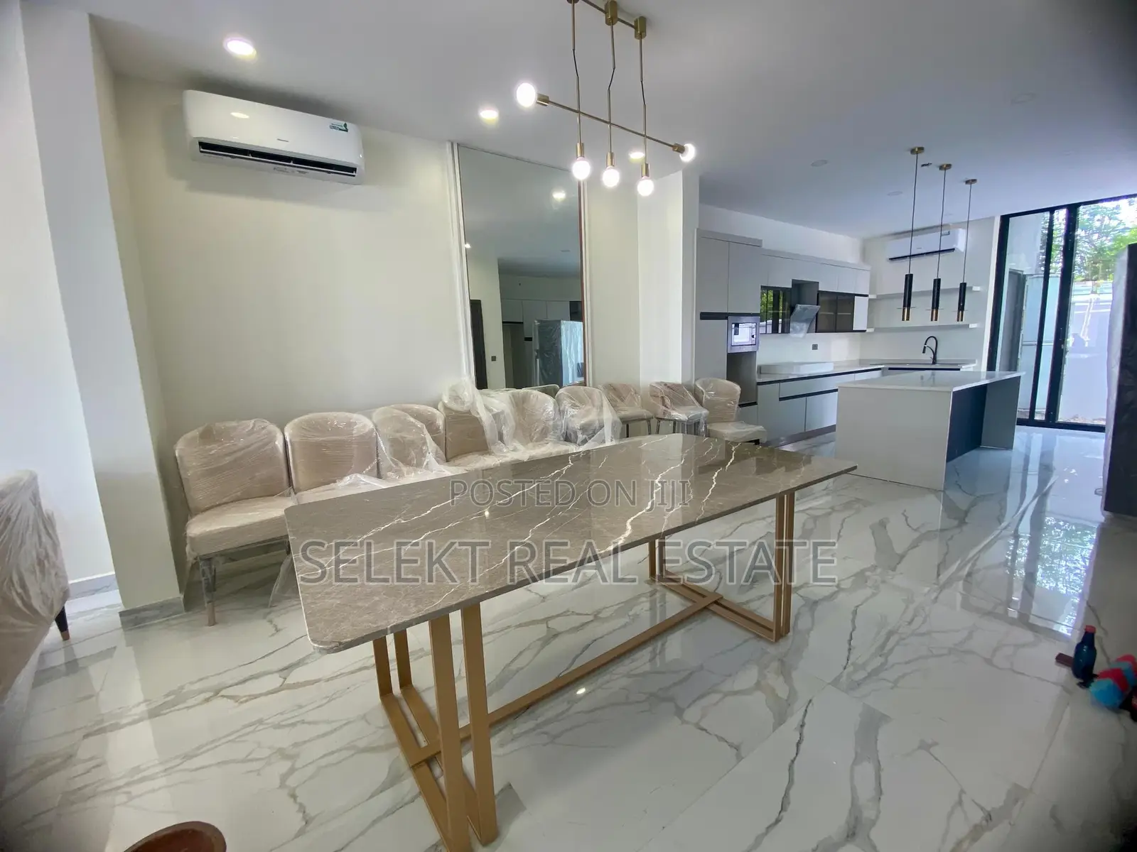 4bdrm Villa in Oysterbay, Kinondoni for rent