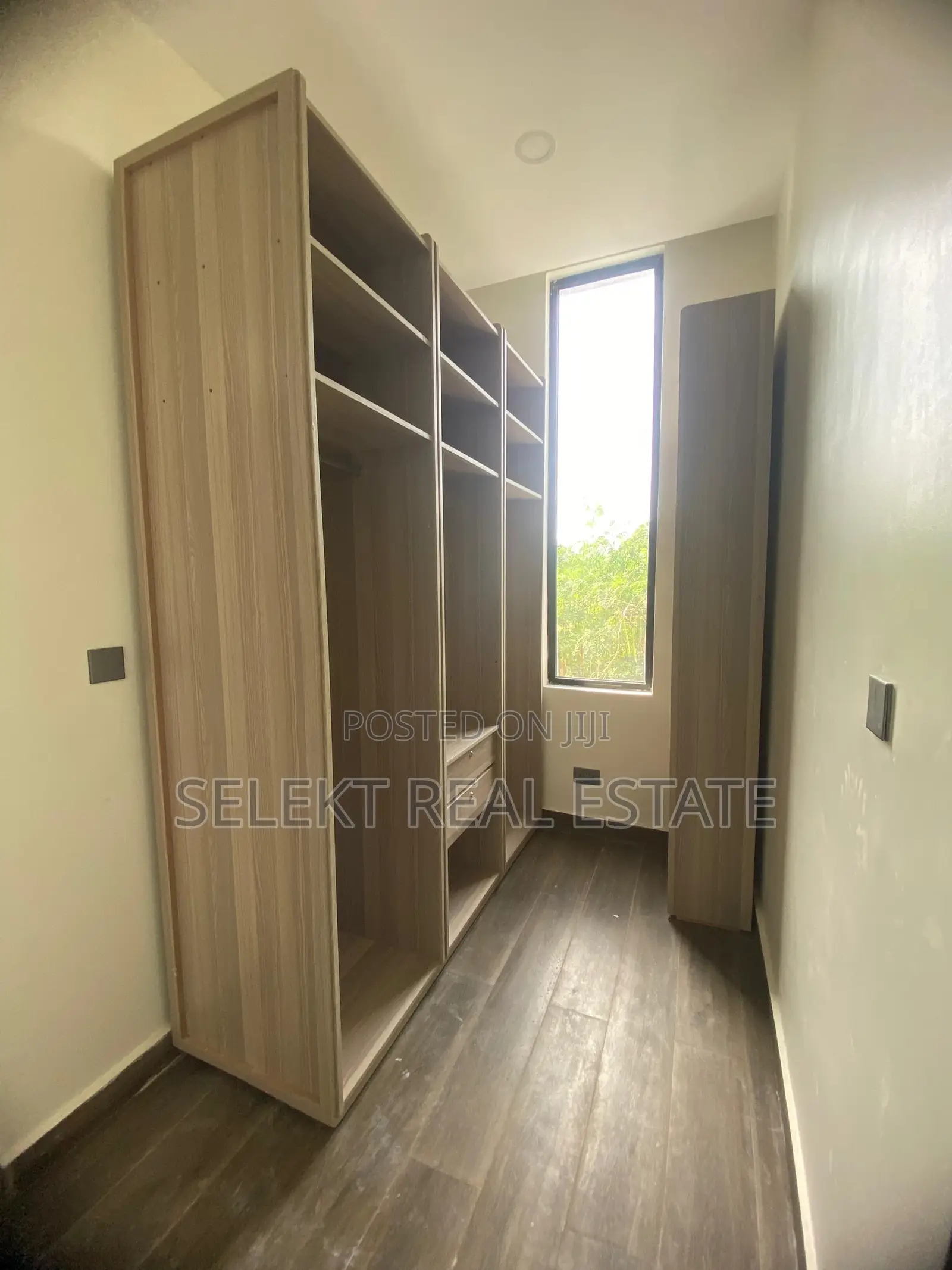4bdrm Villa in Oysterbay, Kinondoni for rent