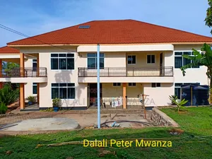 6bdrm House in Rock City, Ilemela for rent