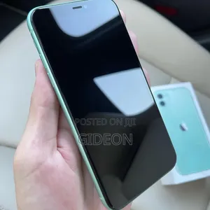 New Apple iPhone 11 128 GB Green