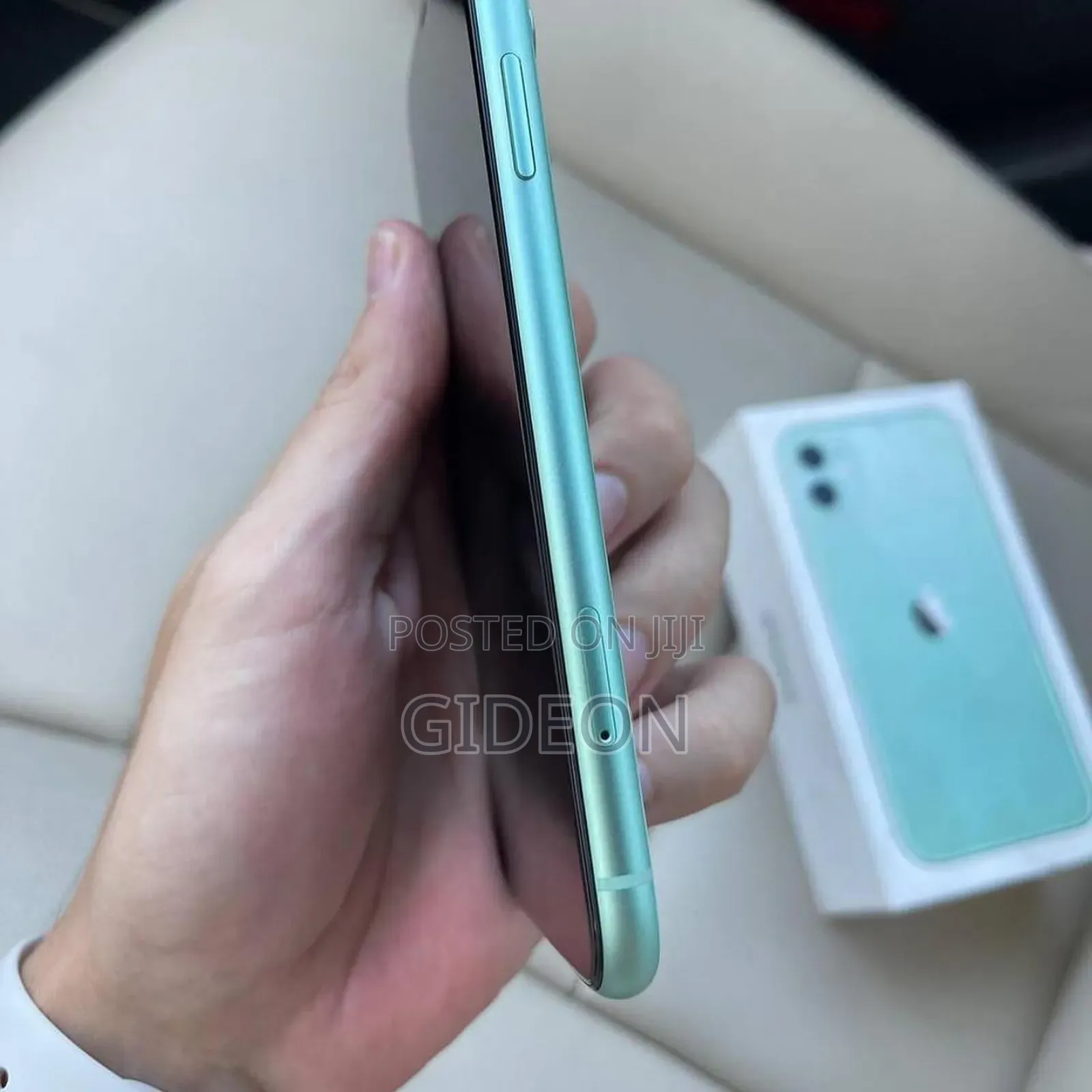 New Apple iPhone 11 128 GB Green