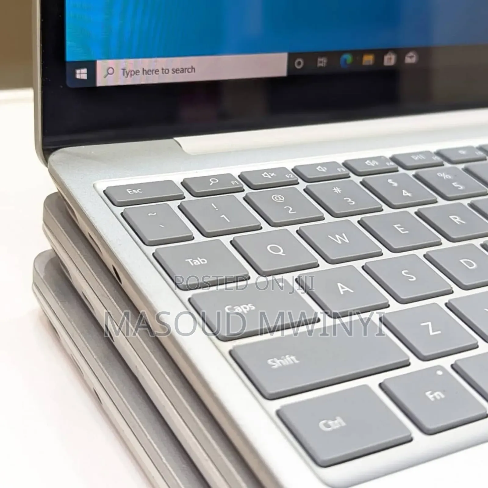 New Laptop Microsoft Surface Go 8GB Intel Core I5 SSD 256GB