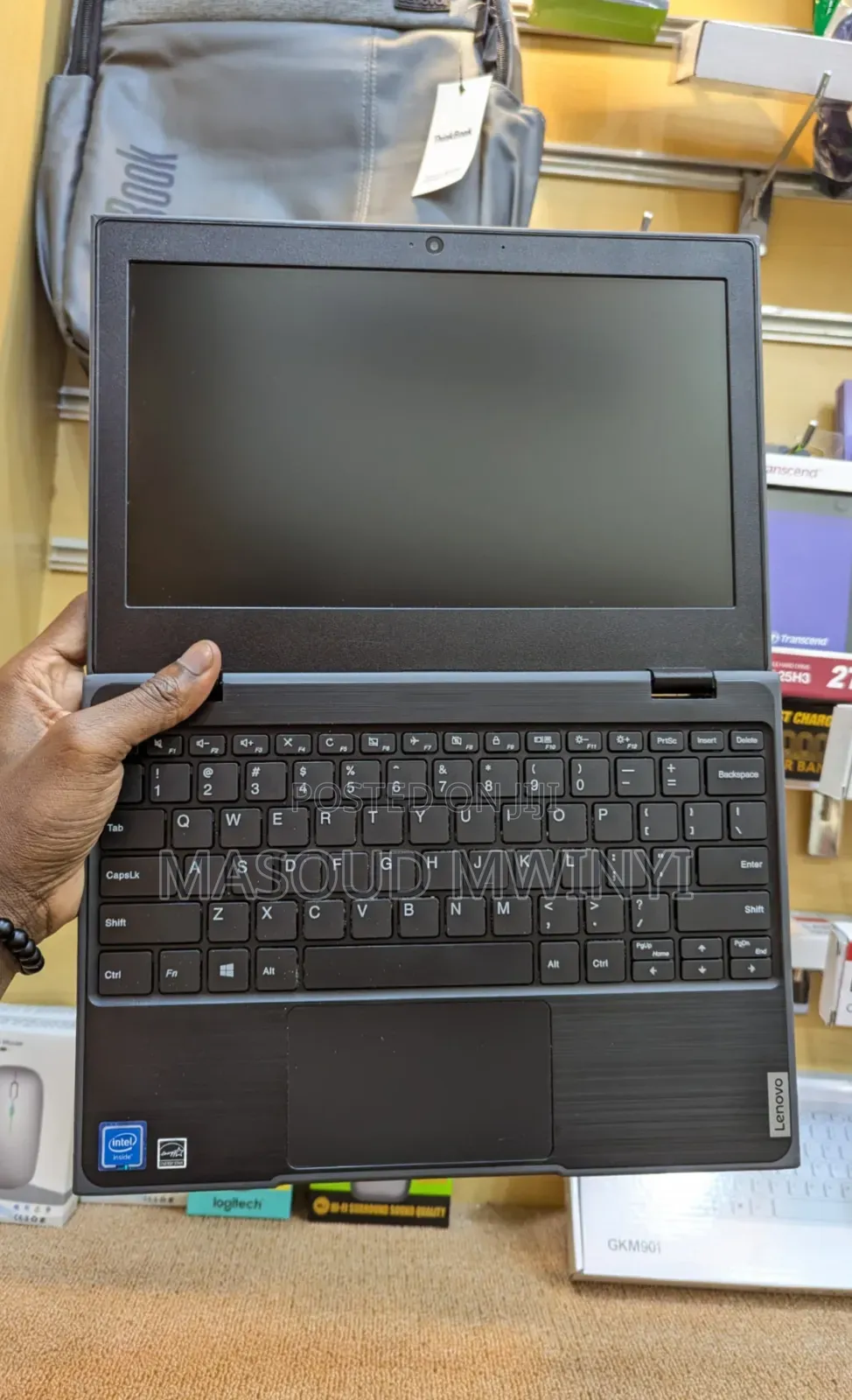 Laptop Lenovo 100e 8GB Intel SSD 256GB
