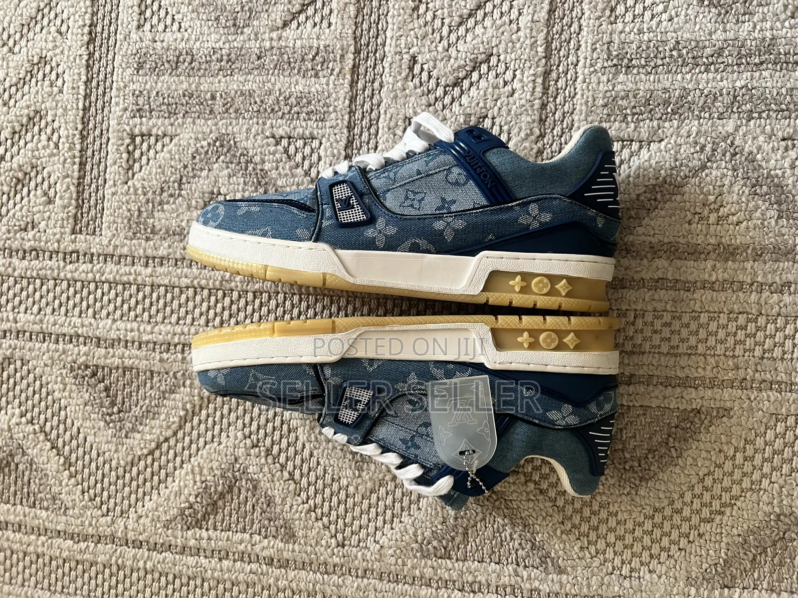 Louis Vuitton (Lv) Shoes Viatu