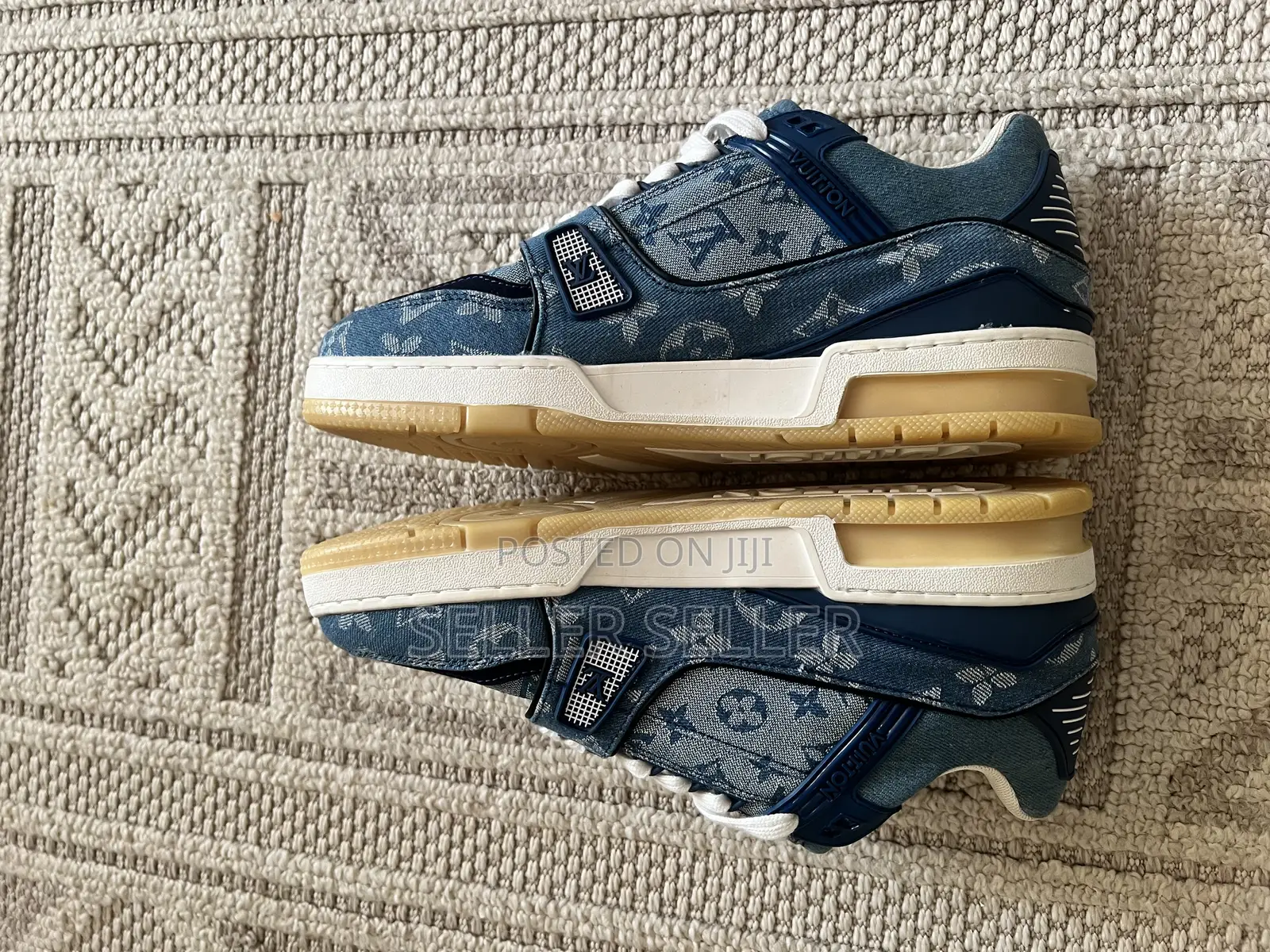 Louis Vuitton (Lv) Shoes Viatu