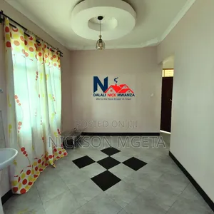 3bdrm House in Dalali_Nick_Mwanza, Nyasaka for rent