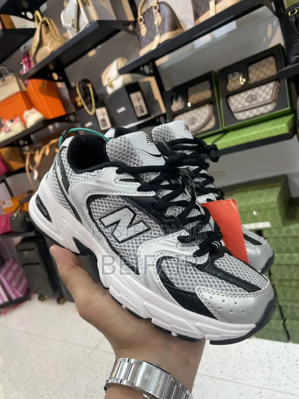 Raba Za Kike | NEW Balance | Ladies Sneakers