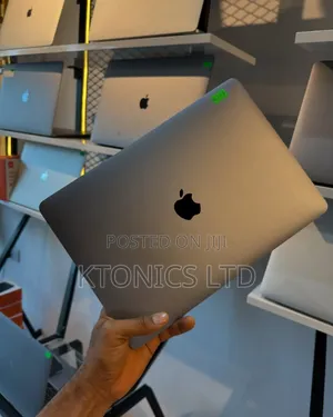 Laptop Apple MacBook Pro 2018 16GB Intel Core I5 SSD 512GB