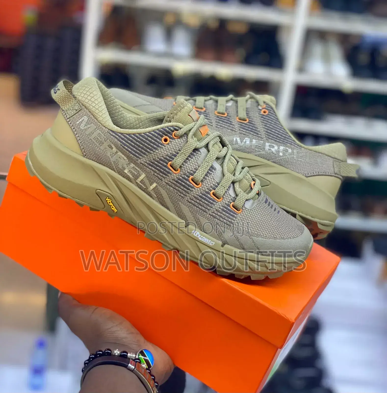 New Original Merrell Men Sneakers/Shoes
