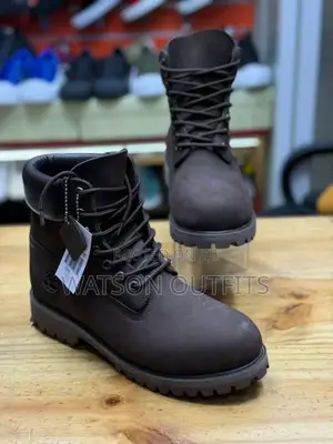 Top Quality Men Shoes/Best Material Boots
