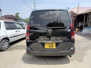 Toyota Noah 2007 Black