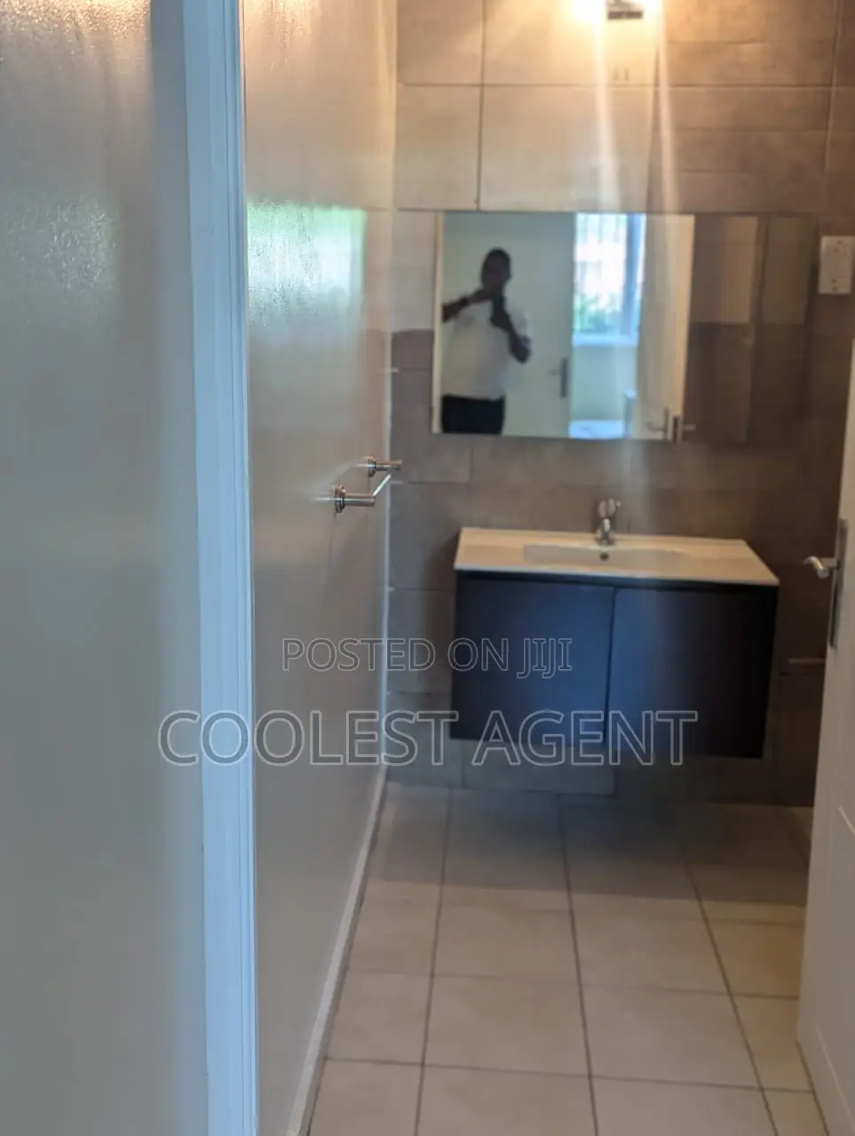 4bdrm Villa in Coolest Estate, Kinondoni for rent