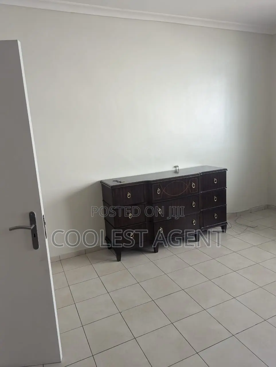 4bdrm Villa in Coolest Estate, Kinondoni for rent
