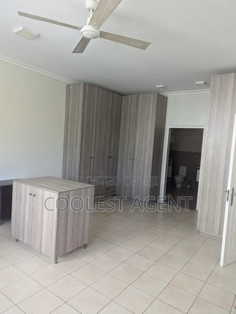 4bdrm Villa in Coolest Estate, Kinondoni for rent