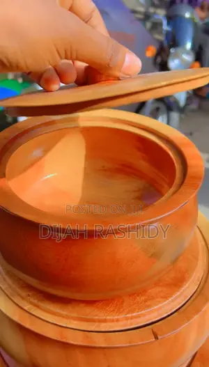 Serving Pot