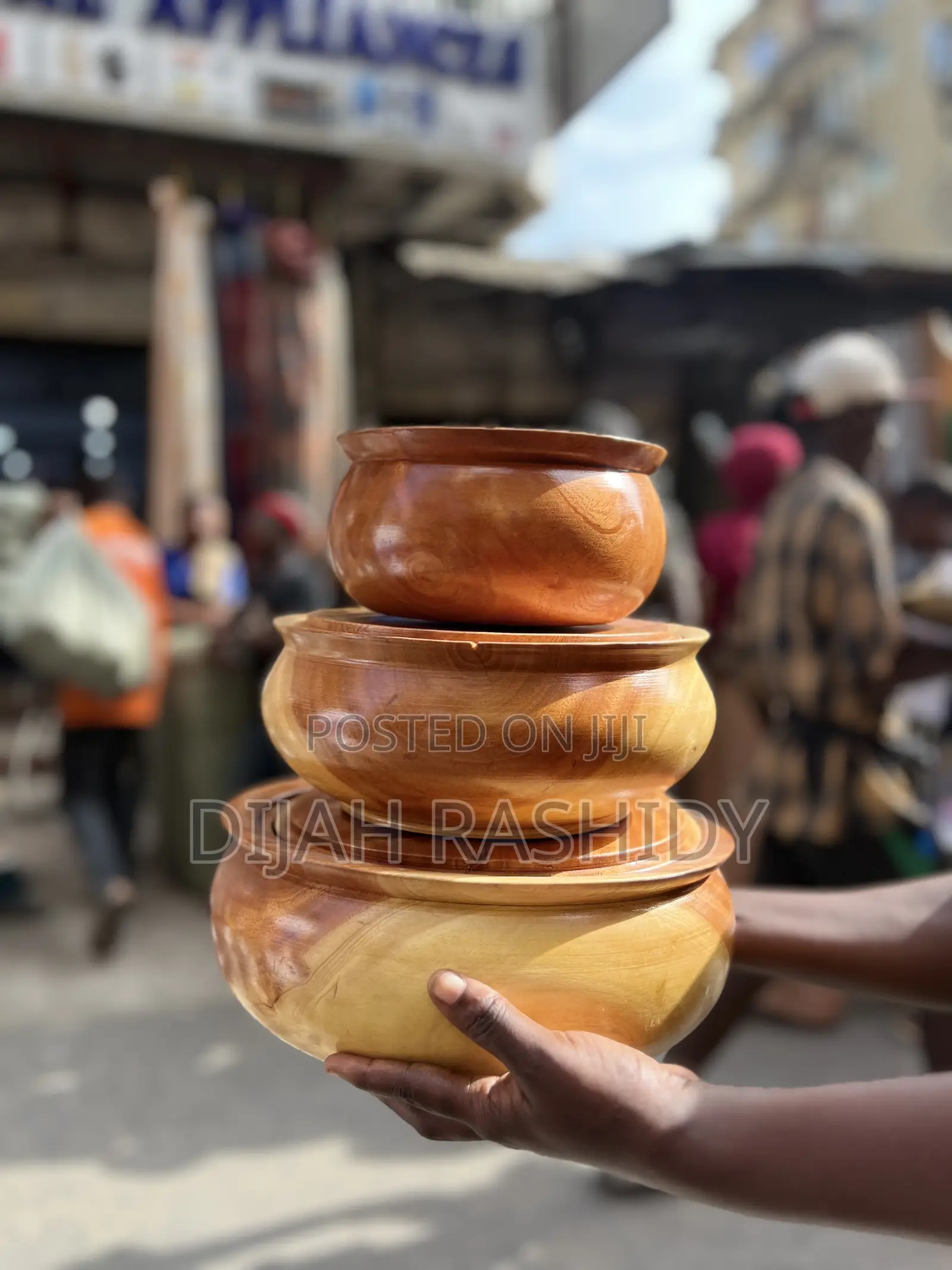 Serving Pot