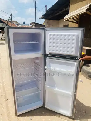 Hesense Friji Lita 205 Ni Kubwa Mno Used Clean