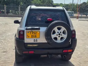Land Rover Freelander 2000 Silver