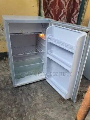 Friji Used Mlango Mmoja Used Clean Zuri San