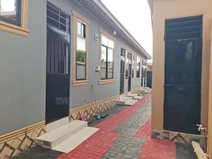Furnished 7bdrm Apartment in Mwambungu Broker, Mbagala for sale