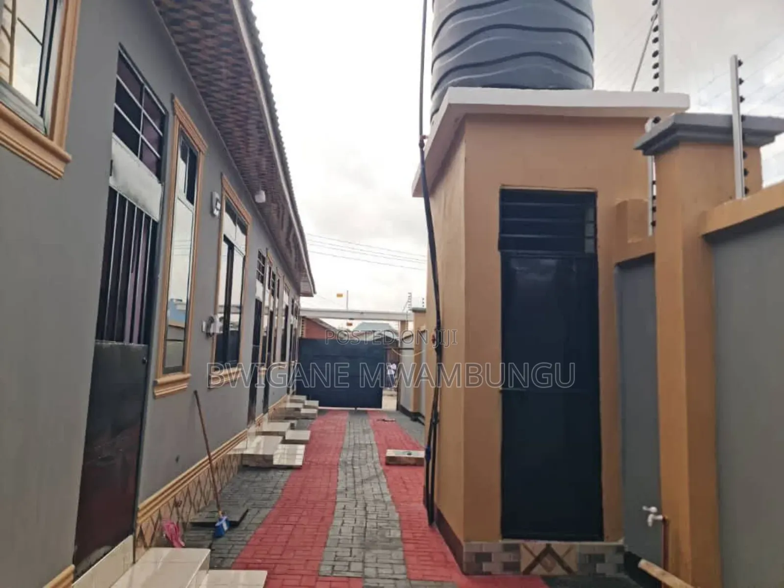 Furnished 7bdrm Apartment in Mwambungu Broker, Mbagala for sale