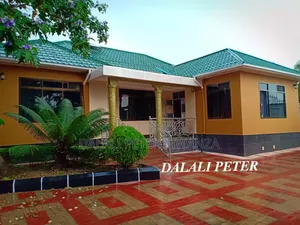 4bdrm House in Airport Road, Ilemela for rent