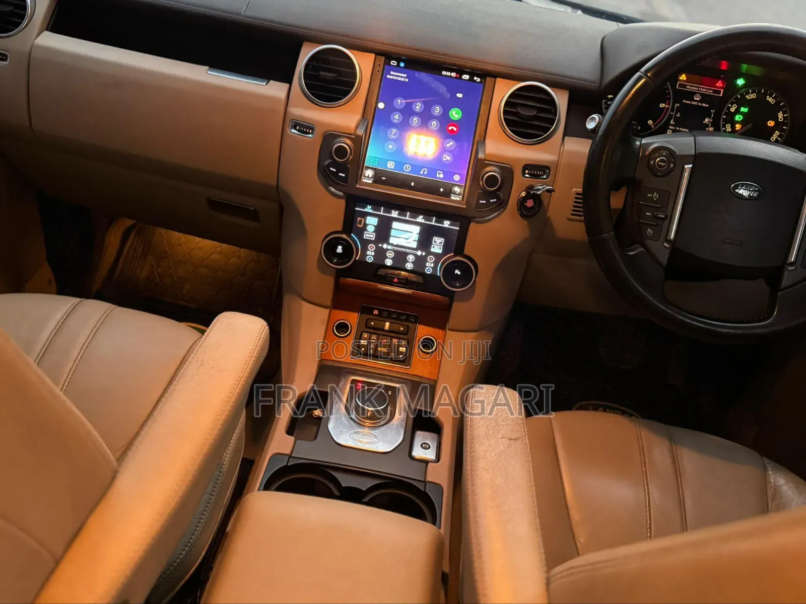 Land Rover Discovery 2014 Gold
