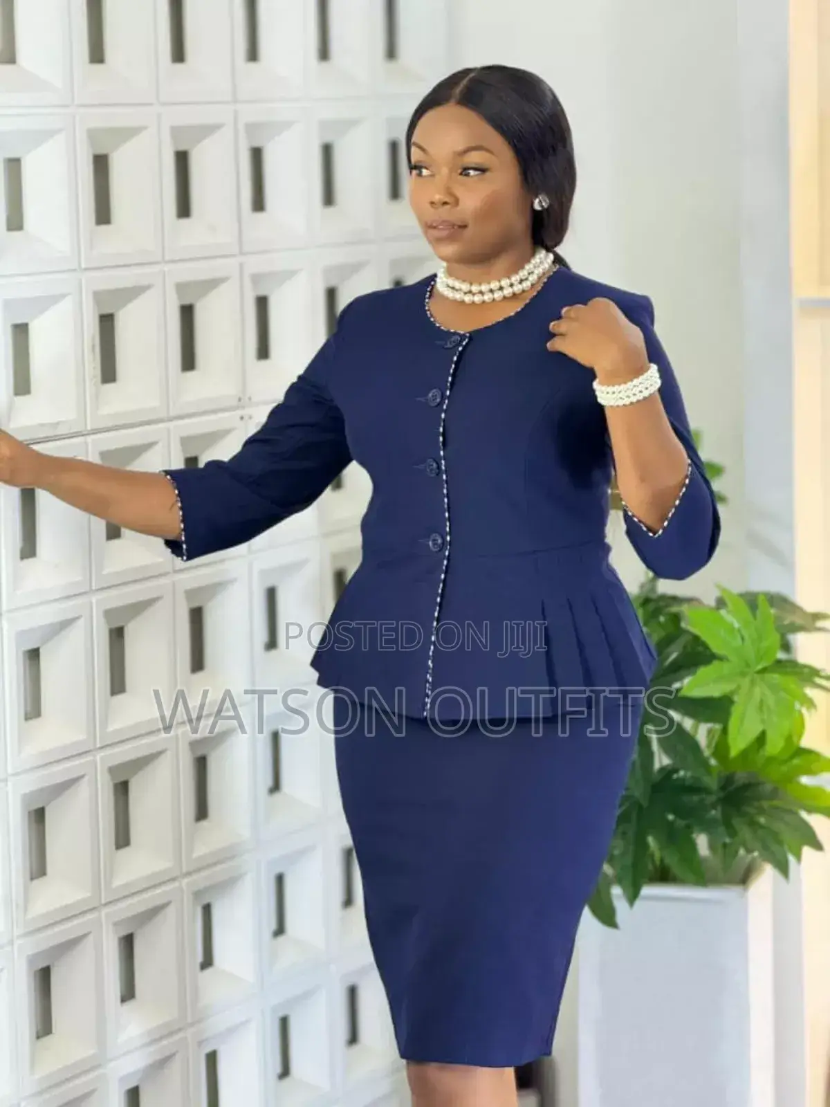 Best Female Suits/Top Quality Women's Wears