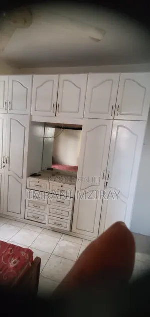 Furnished 3bdrm Apartment in Kariakoo for sale