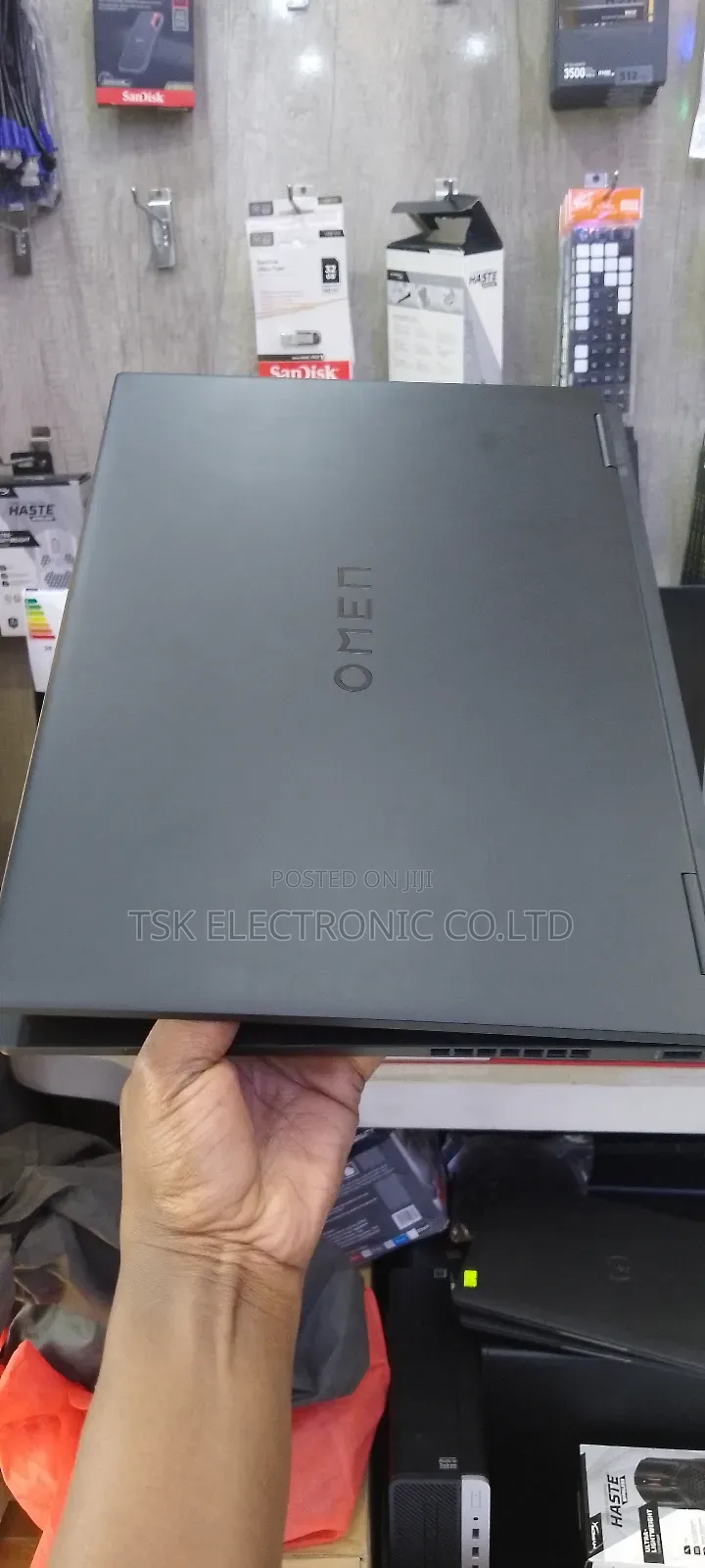 New Laptop HP Omen 16 16GB Nvidia SSD 512GB