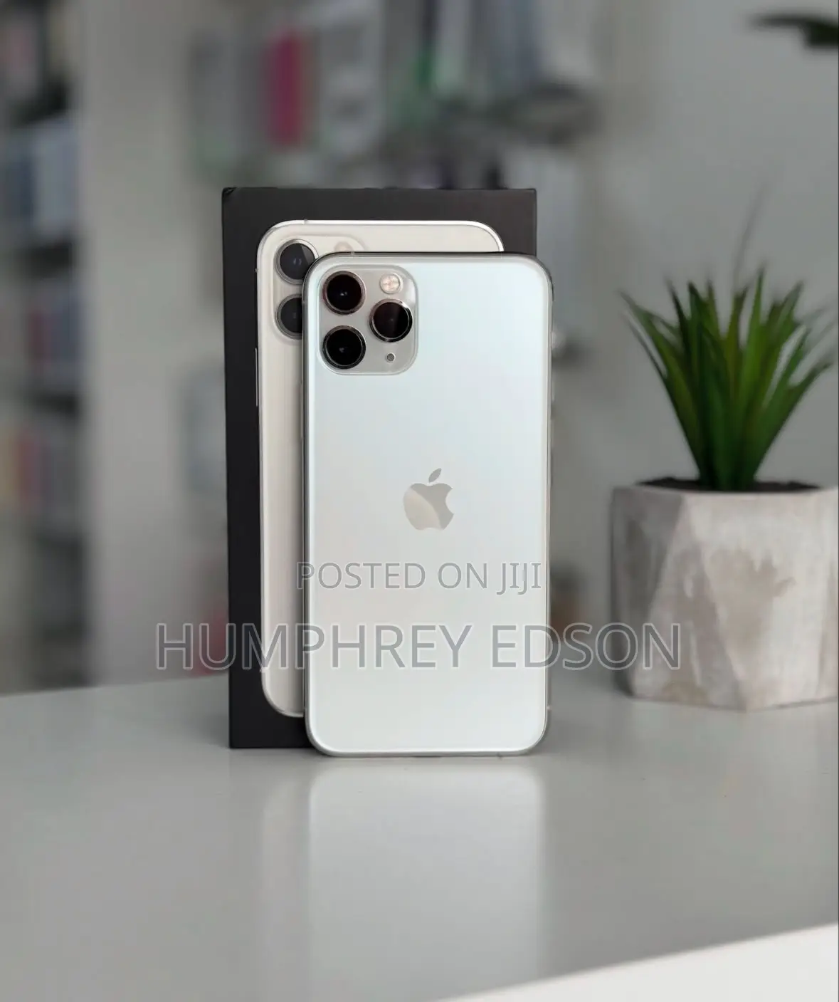 New Apple iPhone 11 Pro Max 256 GB Gold