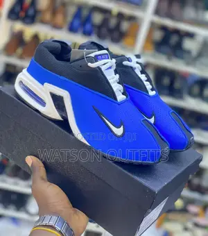 New Nike Men Shoes/Sneakers Original