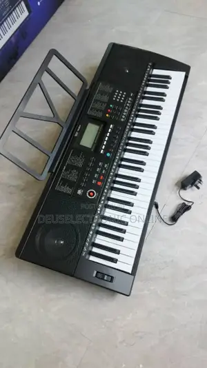 Electric Keyboard Yongmei 8810 With Stand