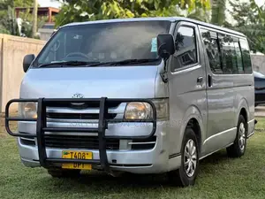 Toyota HiAce 2008 Silver
