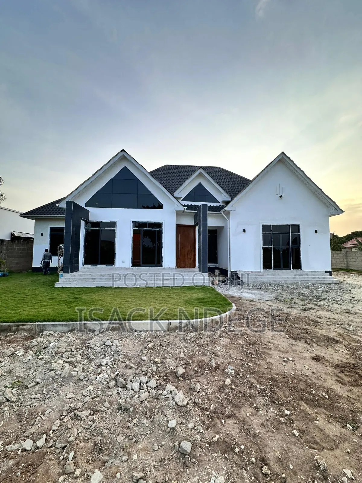 3bdrm House in Bunju, Kinondoni for sale
