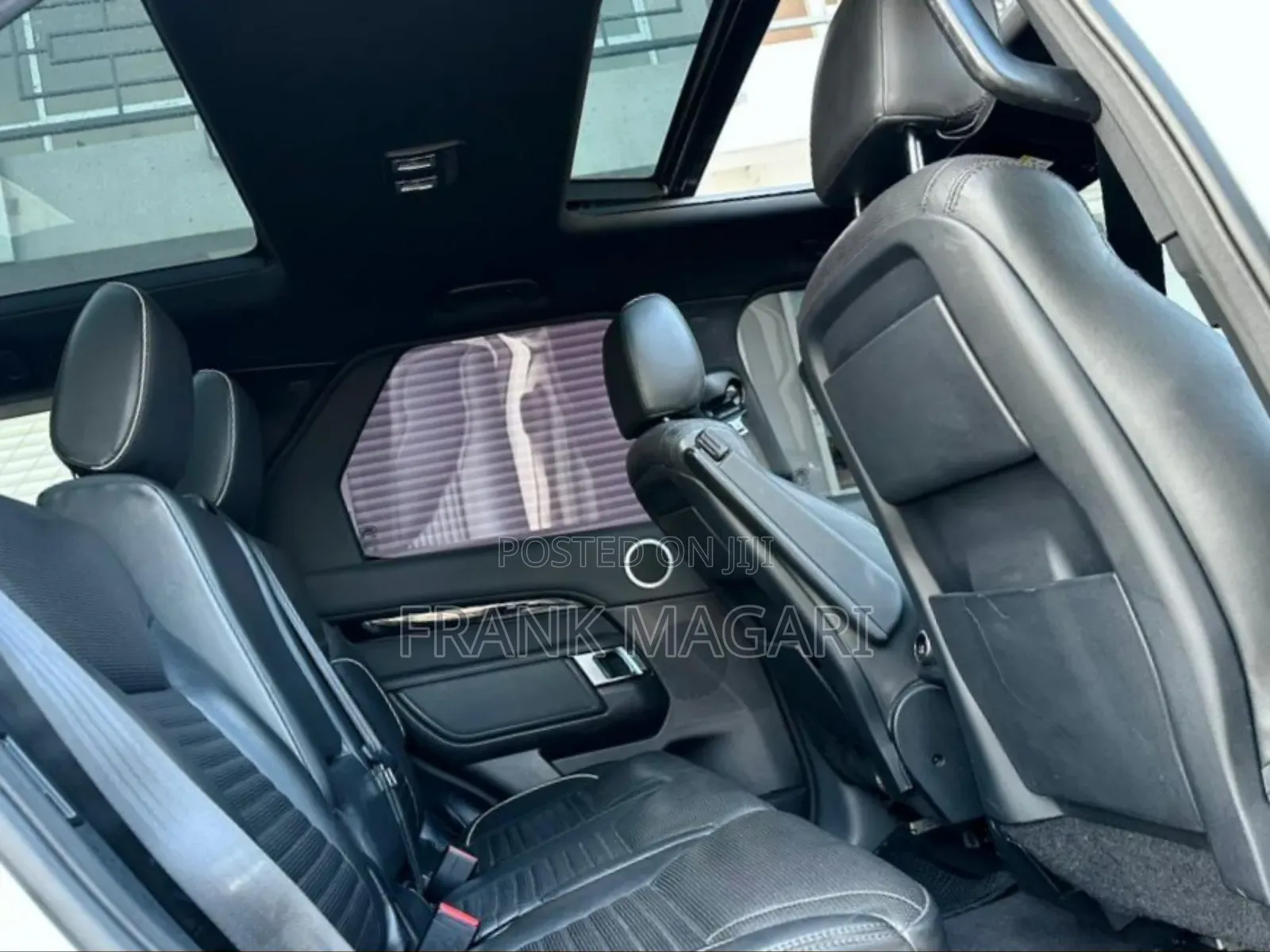 Land Rover Discovery 2018 White
