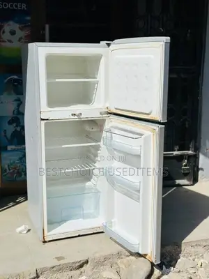 Boss Friji Milango Miwili Used Like New