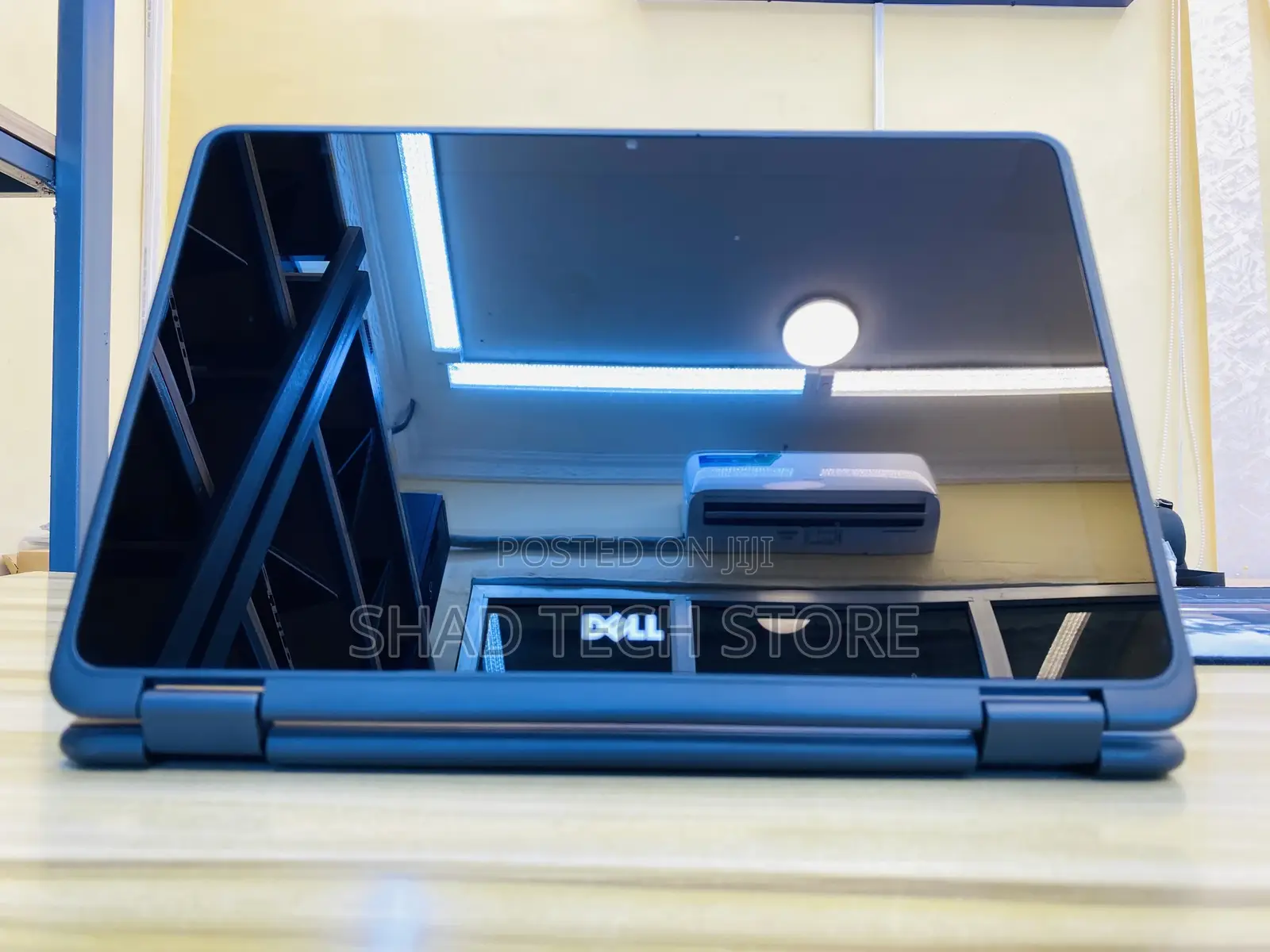 Laptop Dell Latitude 3189 4GB Intel SSD 128GB
