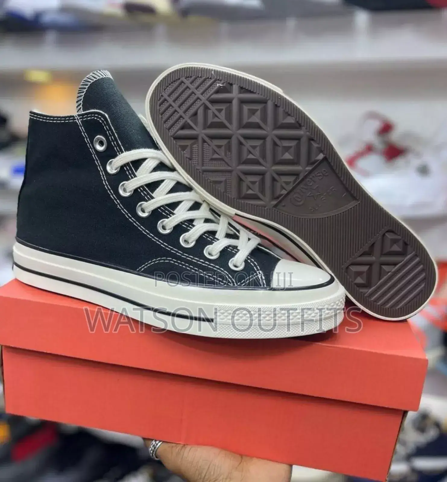 New Original Converse/Chuck Taylor Sneakers/Shoes
